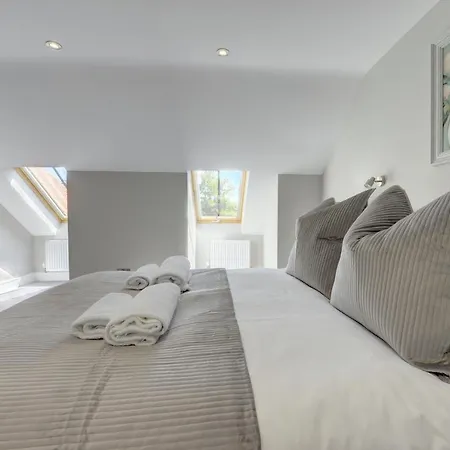 Casa vacanze The Gatehouse - Luxury Barn Conversion, Ev Point, Wood Fired Hot Tub